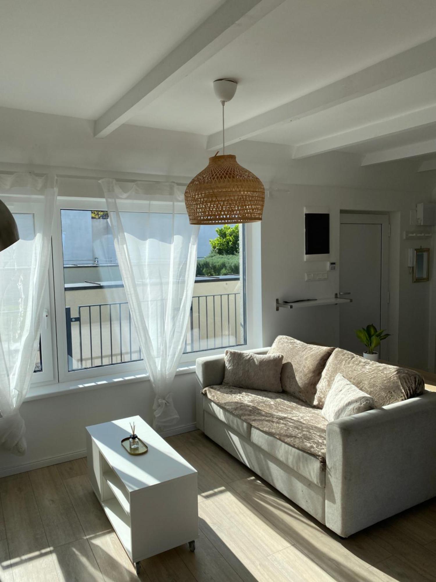 R77 Apartment Downtown - Penthouse Budapest Eksteriør billede